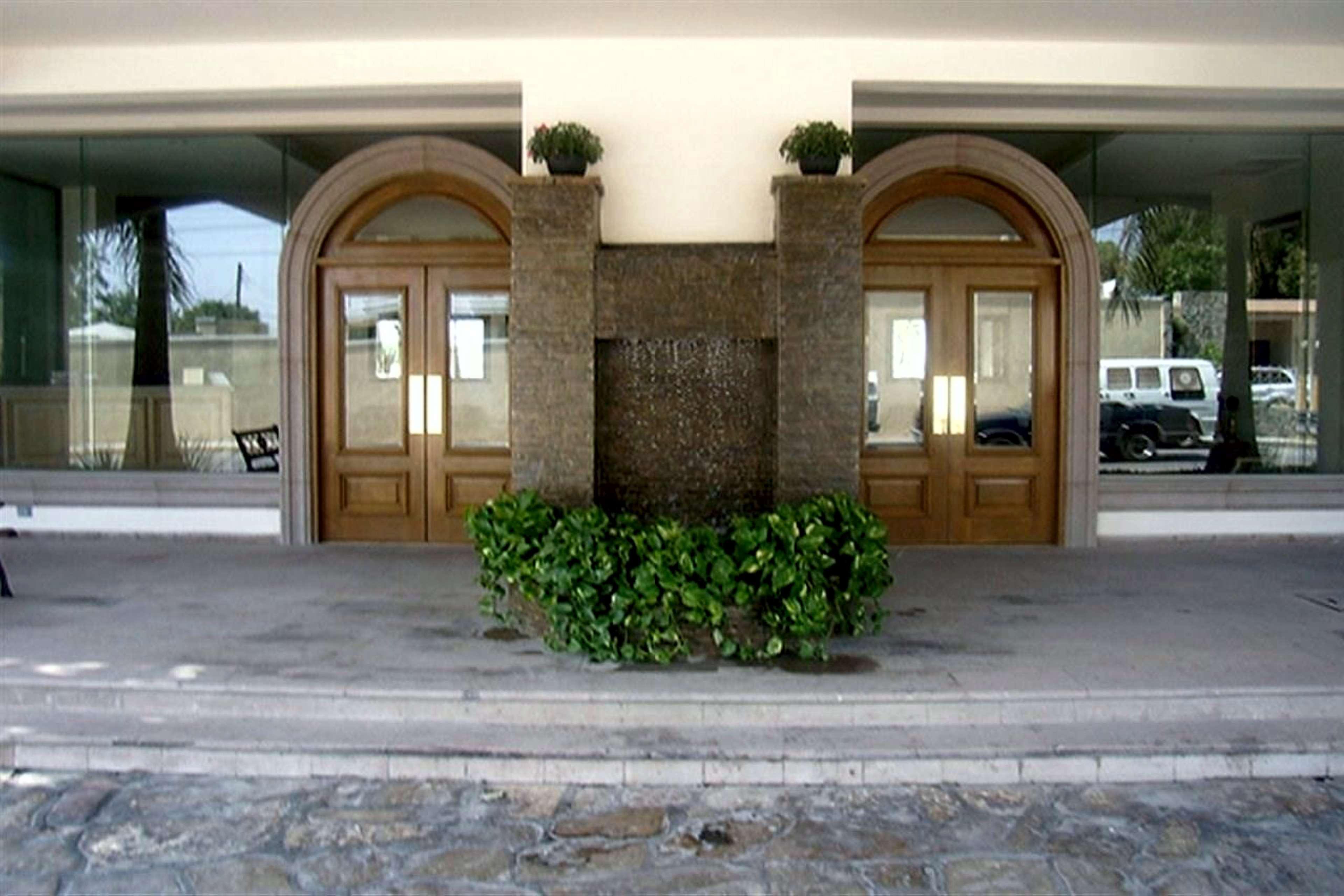 Best Western Centro Cadereyta Cadereyta Jiménez Buitenkant foto